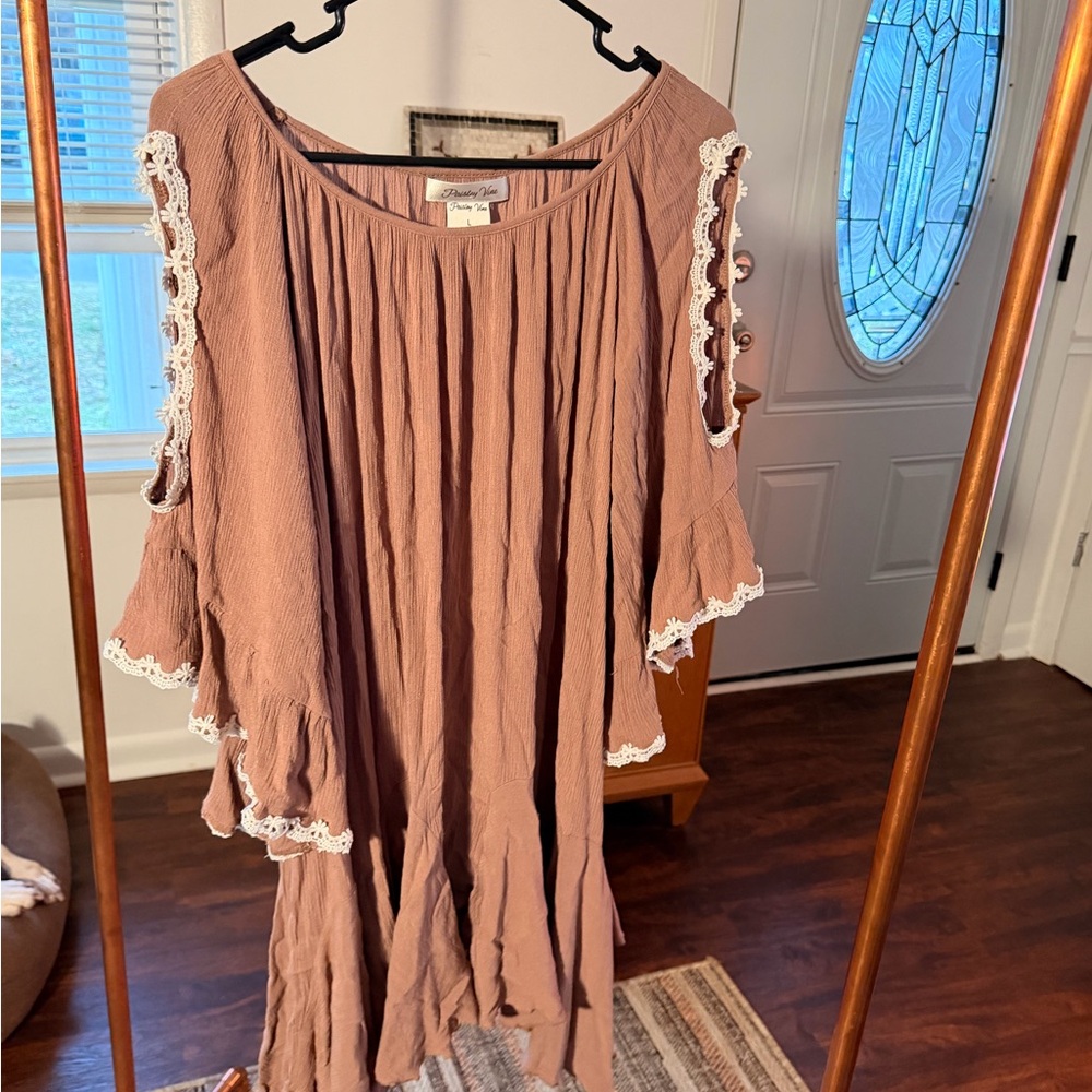 Paisley Vine Mauve Dress with Lace Detail